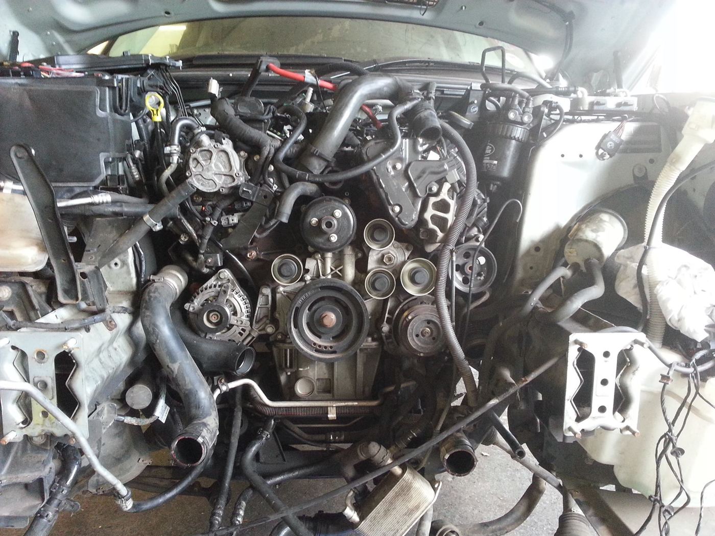 Range Rover engine bay with the front end removed